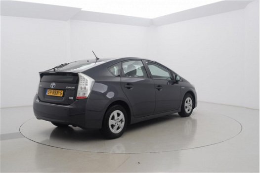 Toyota Prius - 1.8 Hybrid Comfort Cruise All-seasons Automaat - 1