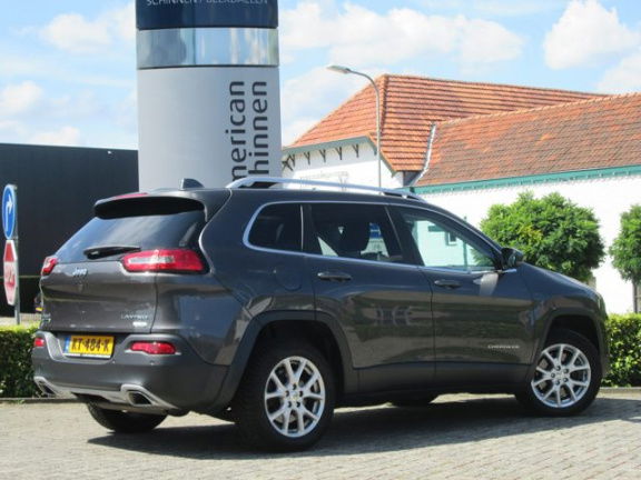 Jeep Cherokee - 2.0 Limited 4WD Automaat Navigatie / Zwart leder / Achteruitrijcamera / Cruise Contr - Afbeelding 4