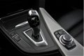 BMW 3-serie - 320i High Executive / Sport / Volleer / Navigatie Professional / 18