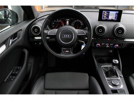 Audi A3 Sportback - 1.4 TFSI S-Line, Xenon, Navigatie, Trekhaak, Half-Leder, MMI - 1