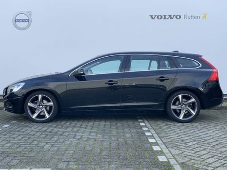 Volvo V60 - T4 180PK R-Design / Business pack Pro / RTI navigatie / 18'' Ixi - 1