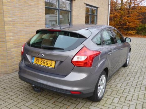 Ford Focus - 1.6 TI-VCT Trend Focus 1.6 TI-VCT Trend Airco, Navi, Trekhaak - 1