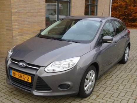 Ford Focus - 1.6 TI-VCT Trend Focus 1.6 TI-VCT Trend Airco, Navi, Trekhaak - 1