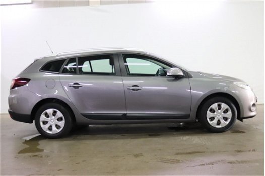 Renault Mégane - 1.6 16v 110 pk Expression |Navi |Trekhaak - 1