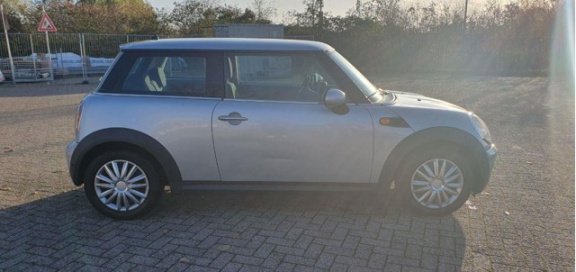 Mini Mini Cooper - 1.6 | Nette auto | Winterprijs - 1