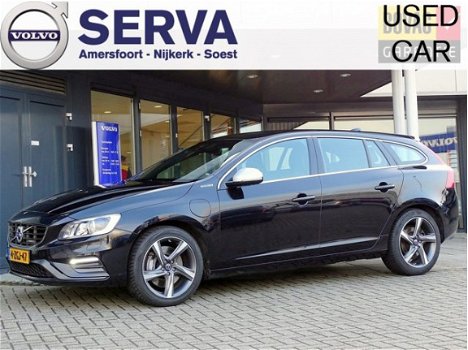 Volvo V60 - D6 Plug-In Hybrid R-Design - 1