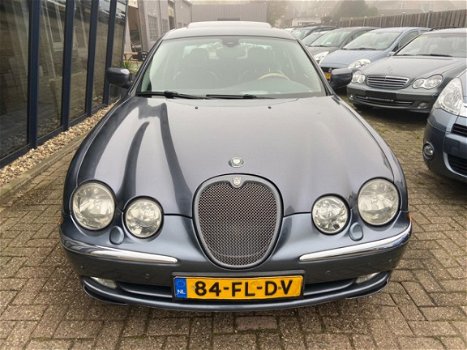 Jaguar S-type - 3.0 V6 Executive - 1