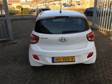 Hyundai i10 - RIJKLAAR PRIJS