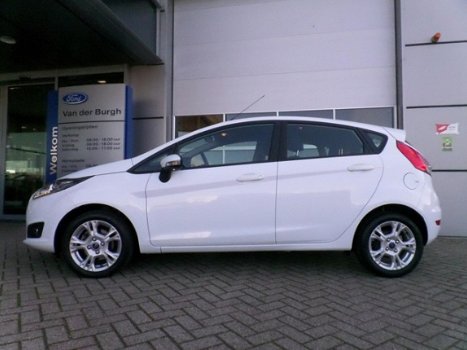 Ford Fiesta - 5-deurs Style Ultimate 1.0i 80pk - 1