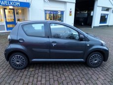 Toyota Aygo - 1.0 68PK VVT-i COMFORT 5DRS AIRCO/WINTERSET/1e EIG