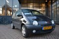 Renault Twingo - 1.2 - 1 - Thumbnail