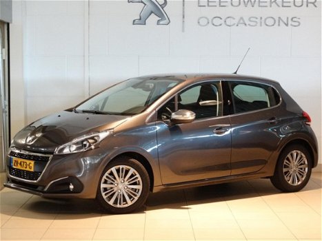 Peugeot 208 - ALLURE 1.2 PURET.110pk EAT6 5-DEURS NAVI | STOELVERWARMING | USB - 1