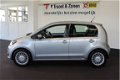 Volkswagen Up! - 1.0 high up BlueMotion Airco / Navigatie / Cruisecontrol / PDC - 1 - Thumbnail