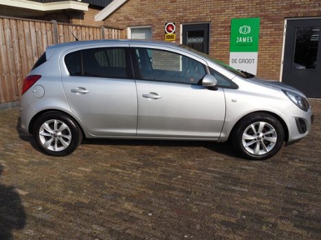 Opel Corsa - 1.2 5-deurs RIJKLAARPRIJS Trekhaak Cruise Controle Automatische Airco Lichtmetalen velg - 1