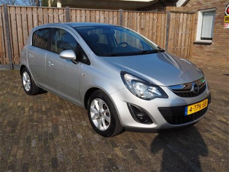 Opel Corsa - 1.2 5-deurs RIJKLAARPRIJS Trekhaak Cruise Controle Automatische Airco Lichtmetalen velg - 1