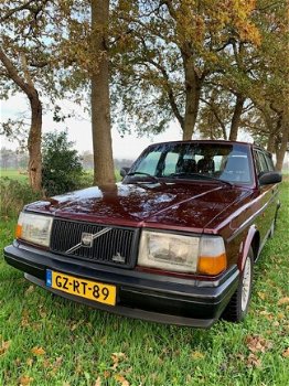 Volvo 240 - 2.3i Polar 7-Persoons uitv. Orginele Nederlandse Youngtimer - 1