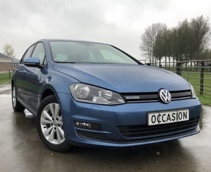 Volkswagen Golf - 1.0 TSI Connected Series - Cruise - Clima - Navi - DAB+ - Camera - 1