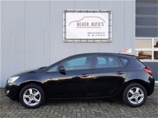 Opel Astra - 1.4 Edition Airco/Trekhaak/16inch/Cruise control