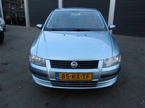 Fiat Stilo - 1.4-16V YOUNG - 1