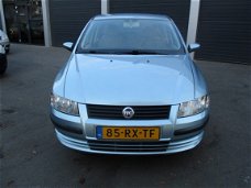 Fiat Stilo - 1.4-16V YOUNG