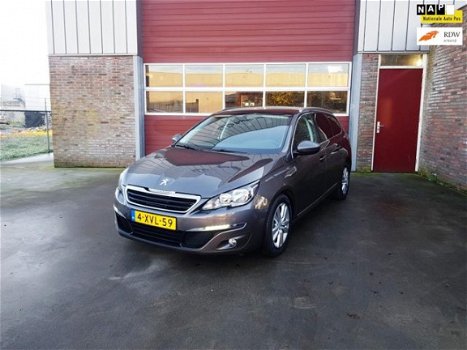 Peugeot 308 SW - 1.6 BlueHDI Blue Lease Executive Zeer Mooi, Panodak, LMV, Camera, Navi, Rijklr.prij - 1