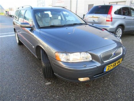 Volvo V70 - 2.0T Edition - 1