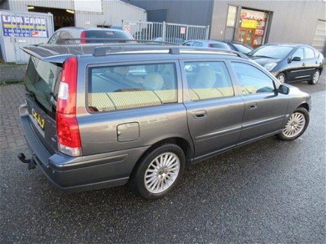 Volvo V70 - 2.0T Edition - 1