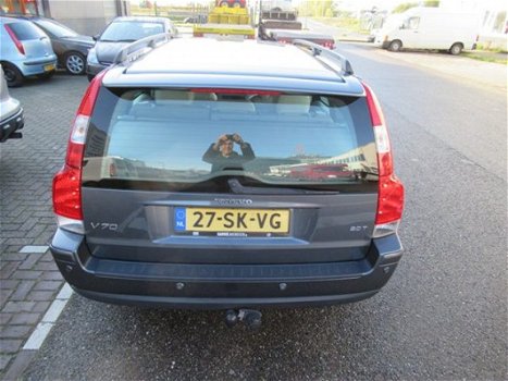 Volvo V70 - 2.0T Edition - 1