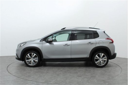 Peugeot 2008 - 1.2 130PK EXECUTIVE | Navi | Leer | Panoramadak - 1