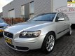 Volvo S40 - 2.4 Elan 5 deurs, AIRCO, CRUISE, mooie auto en technisch 100% - 1 - Thumbnail