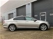 Volkswagen Passat - 1.6 TDI DSG Clima Navi Stoelverwarming PDC Keyless-Go - 1 - Thumbnail