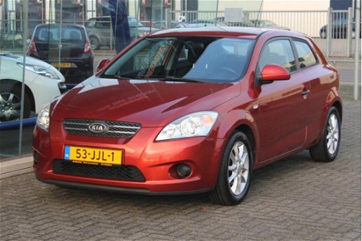 Kia Cee'd - 1.4 Fifteen ISG Airco | NAP - 1