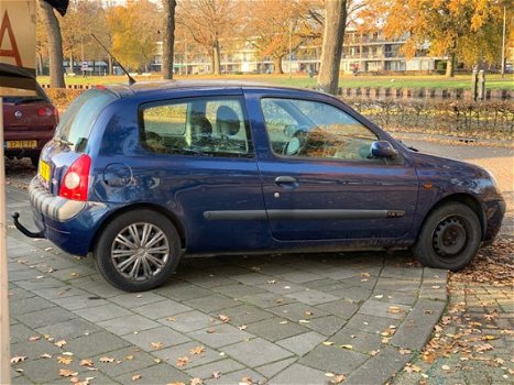 Renault Clio - 1.4-16V NIEUWE APK ELEK RAMEN - 1