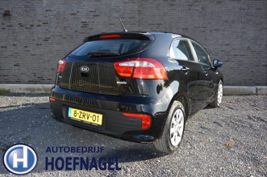 Kia Rio - 1.2 CVVT ComfortLine Airco/Cruise control/Elektrische ramen - 1