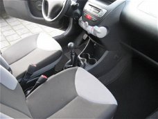 Peugeot 107 - 1.0 Access Accent (AIRCO)