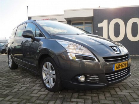 Peugeot 5008 - 1.6 HDi Active 7p - 1