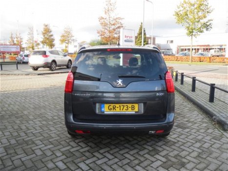 Peugeot 5008 - 1.6 HDi Active 7p - 1