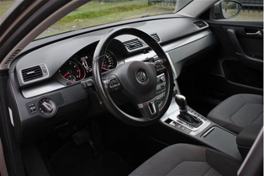Volkswagen Passat Variant - 1.4 TSI Comfortline BlueMotion AUTOMAAT, AFN.TREKHAAK, CLIMA, NETTE AUTO - 1