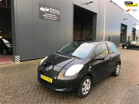 Toyota Yaris - 1.0 VVTi Terra APK/AIRCO/NAP/elekt ramen/meeneemprijs - 1