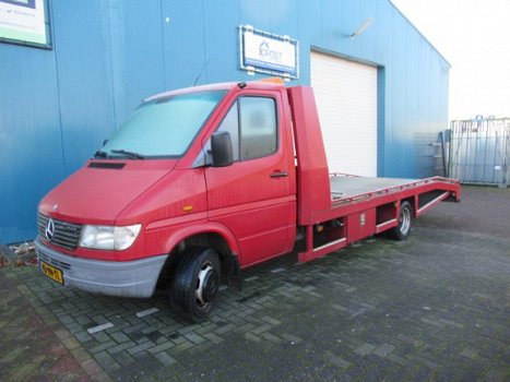 Mercedes-Benz Sprinter - , autoambulance , oprijwagen , tijhof opbouw met lier 412 D Xlang APK NIEUW - 1