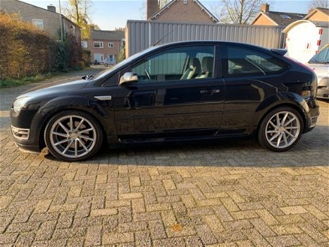 Ford Focus - ST 2.5 T 225pk 2006 APK4-20 2006 CLIMA - 1