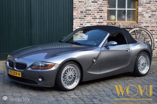 BMW Z4 Roadster - 2.2i - 1