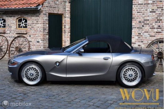 BMW Z4 Roadster - 2.2i - 1