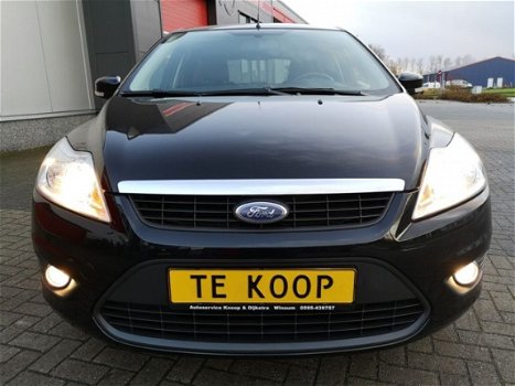 Ford Focus Wagon - 1.6 Comfort , Airco, Trekhaak, LMV, - 1