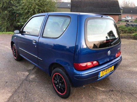 Fiat Seicento - 1.1 Young Bj 2005 Stuurbekrachtiging/Abs/nieuwe apk - 1