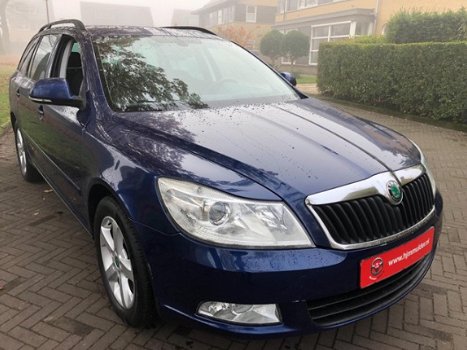 Skoda Octavia Combi - 1.2 TSI, BEST OF, PDC, BLUETOOTH, CLIMA, CRUISE CONTROL, ETC - 1