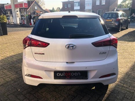 Hyundai i20 - 1.4i i-Catcher *AUTOMAAT/EERSTE EIGENAAR - 1