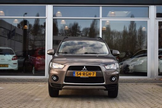 Mitsubishi Outlander - 2.0 Intro Edition - 1