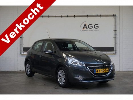 Peugeot 208 - 1.2 VTi Envy Navigatie. Nationale Autopas (NAP) - 1