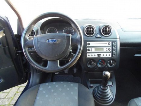 Ford Fiesta - 1.3 Style Nieuwe APK - 1